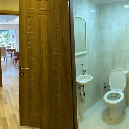 Fatih Apt 1. Kat דירה ילובה