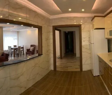 Fatih Apt 1. Kat דירה *